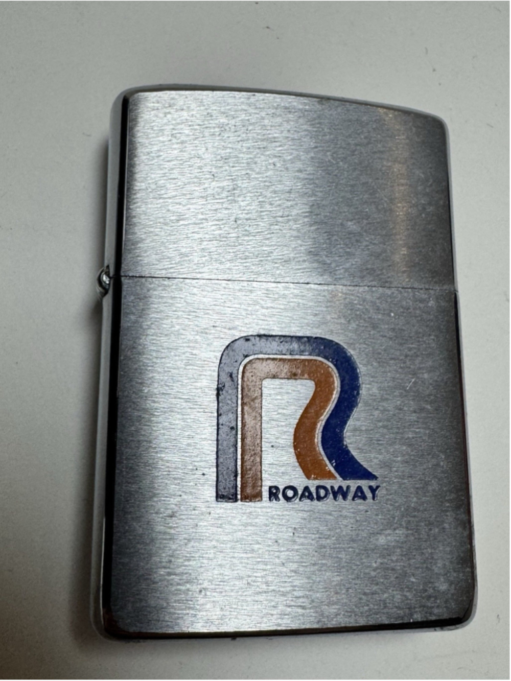 Vintage 1972 Roadway Trucking Logo Advertising Chrome Zippo Lighter